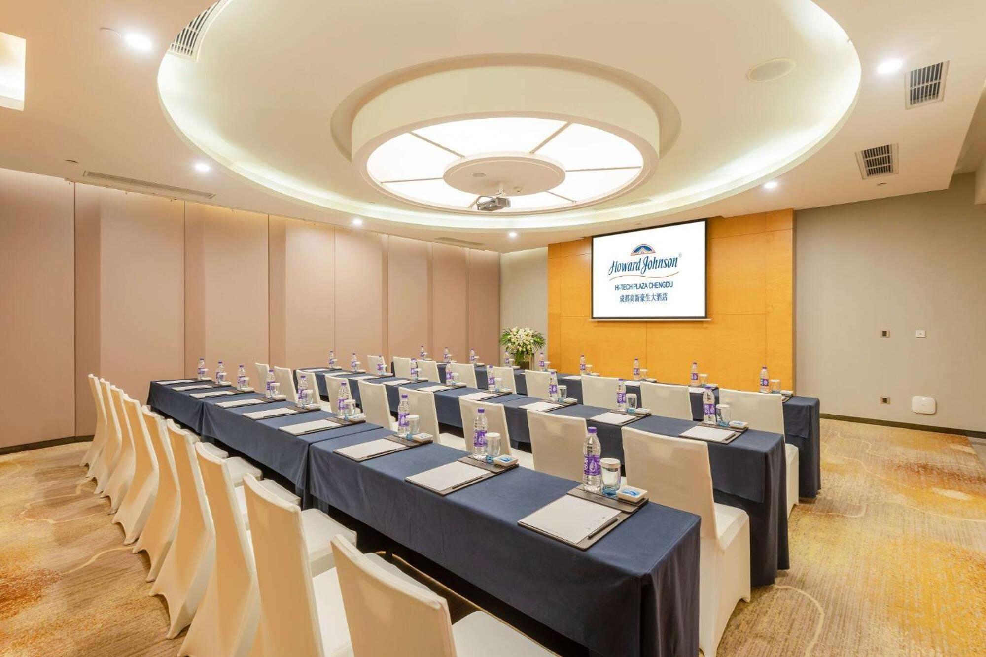 Howard Johnson Hi - Tech Plaza Chengdu Buitenkant foto